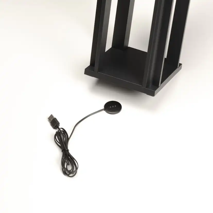 Lanterna Gnosjö Konstsmide Cannes USB 42 cm