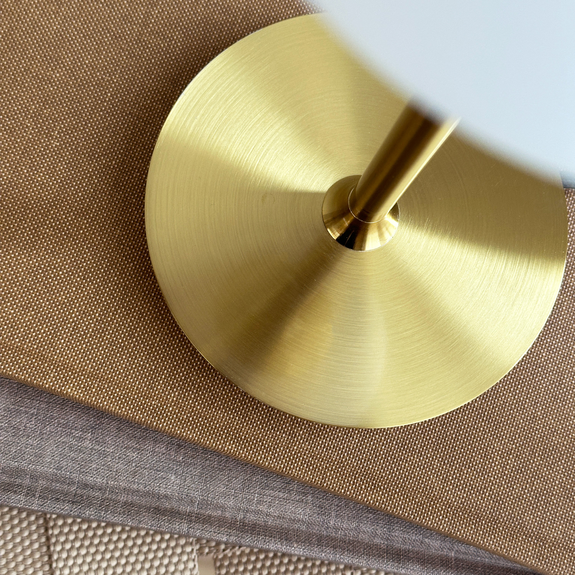 Bordslampa Dyberg Larsen Sia