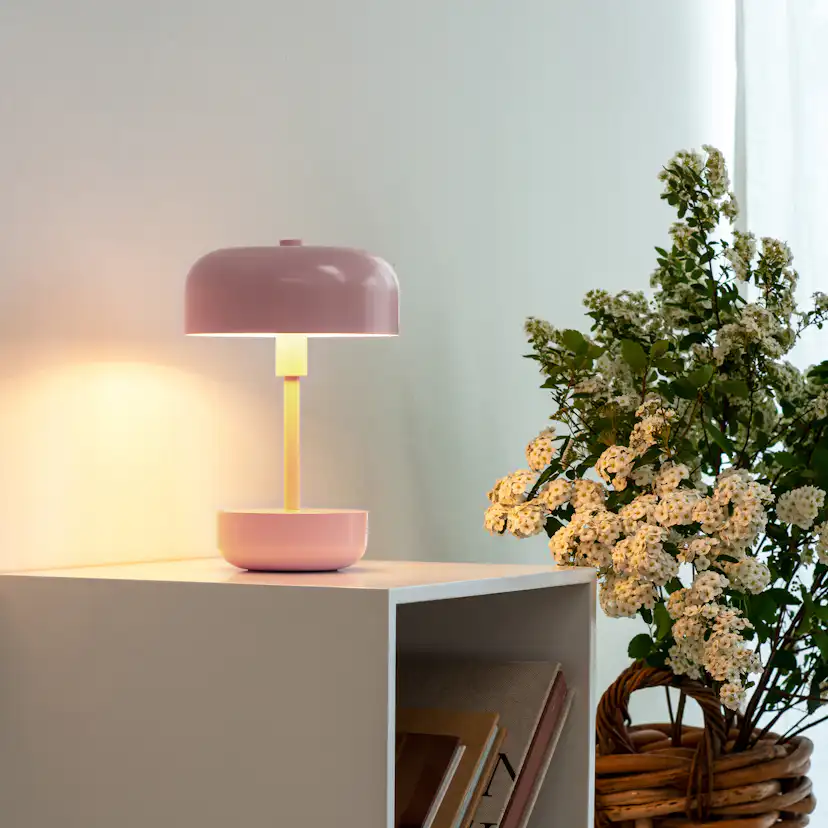 Portabel Bordslampa Dyberg Larsen Haipot LED Uppladdningsbar