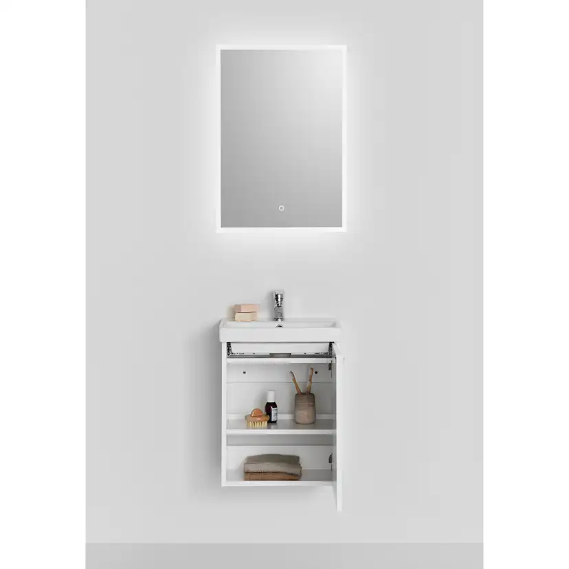 Möbelpaket Hafa Neat 420 med Lucka och Spegel Store Square LED