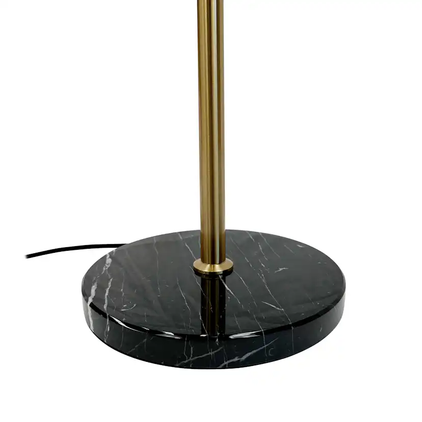 Golvlampa Dyberg Larsen French collection Menton
