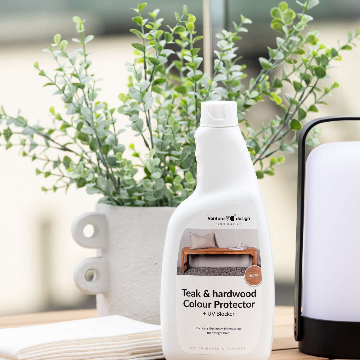 Möbelimpregnering Venture Home Bold Teak & Hardwood Colour Protector + UV Blocker Utomhus