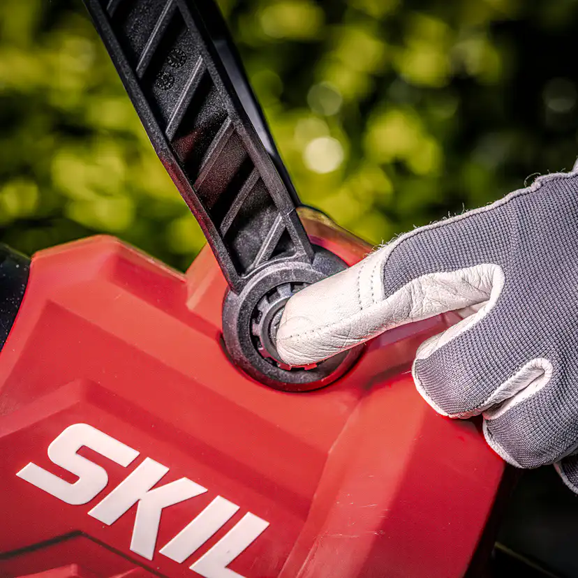 Lövblås/-Sug SKIL 0350 CA Kolborstfri Batteridriven