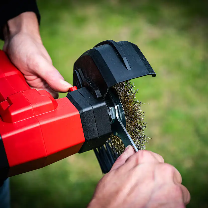 Ogräsborste SKIL 0661 CA Kolborstfri Batteridriven