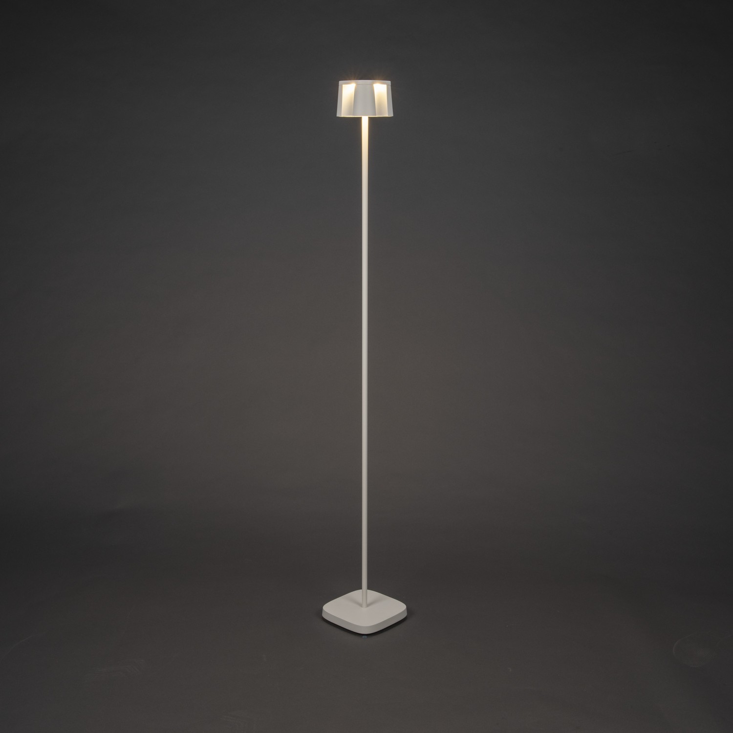Golvlampa Gnosjö Konstsmide Nice USB