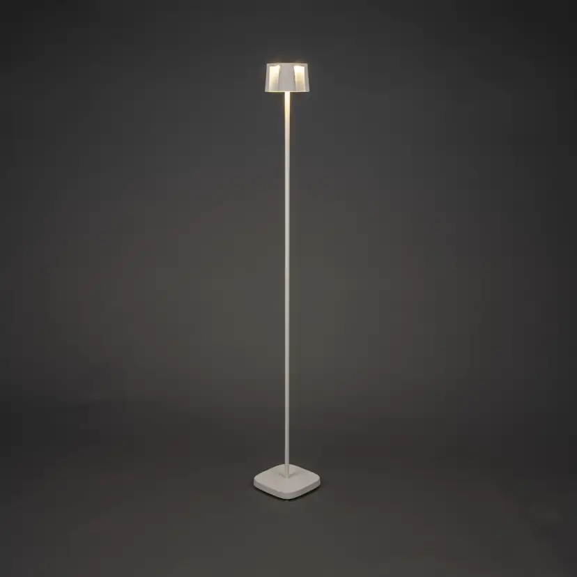 Golvlampa Gnosjö Konstsmide Nice USB
