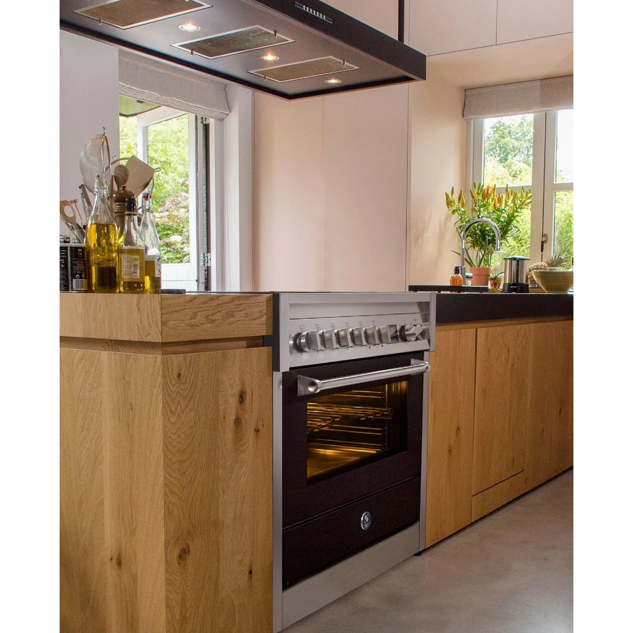 Induktionsspis Steel Genesi Combi - Steam 90 cm Svart med Ugn