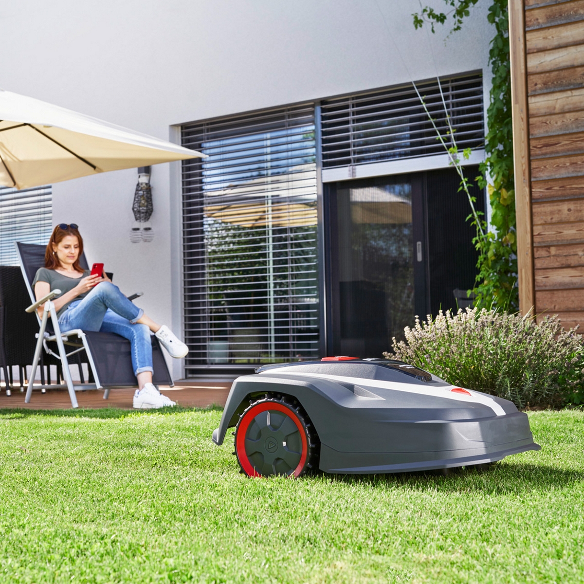 Robotgräsklippare AL-KO Robolinho 350 W - Smart och Effektiv Trädgårdsskötsel