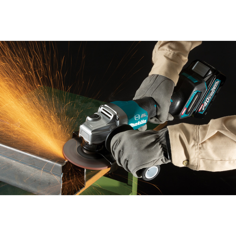 Vinkelslip Makita GA013GZ 40V XGT Ø125 mm utan Batteri och Laddare
