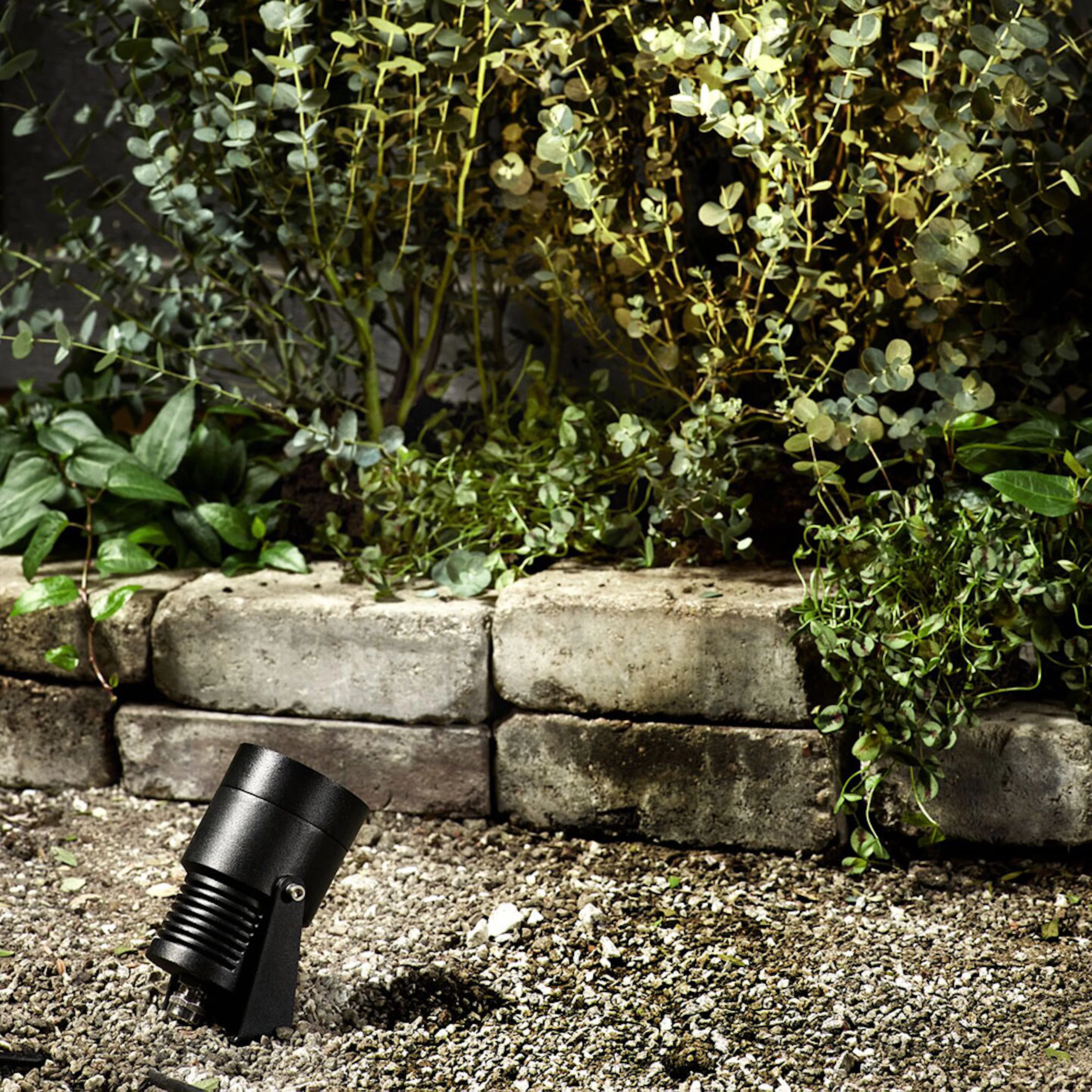 Spot Markslöjd Garden 24