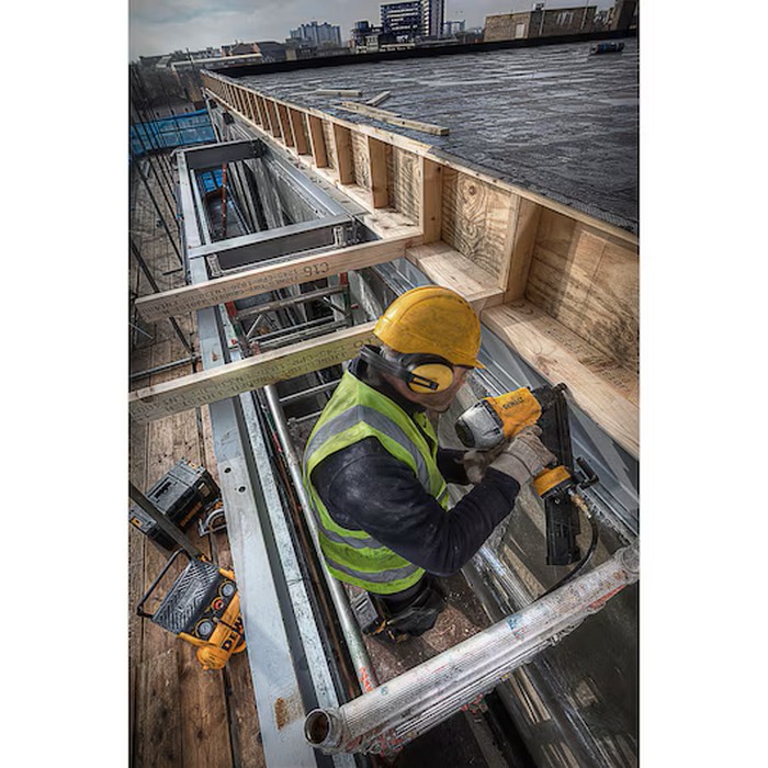 Spikpistol DeWalt DPN9033 90mm 33G