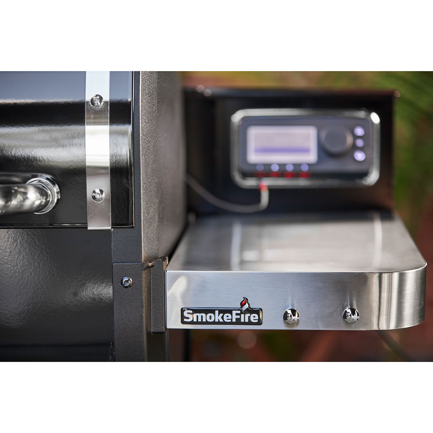 Pelletsgrill Weber SmokeFire EX4 GBS Träpelletsgrill med Weber Connect-Teknik