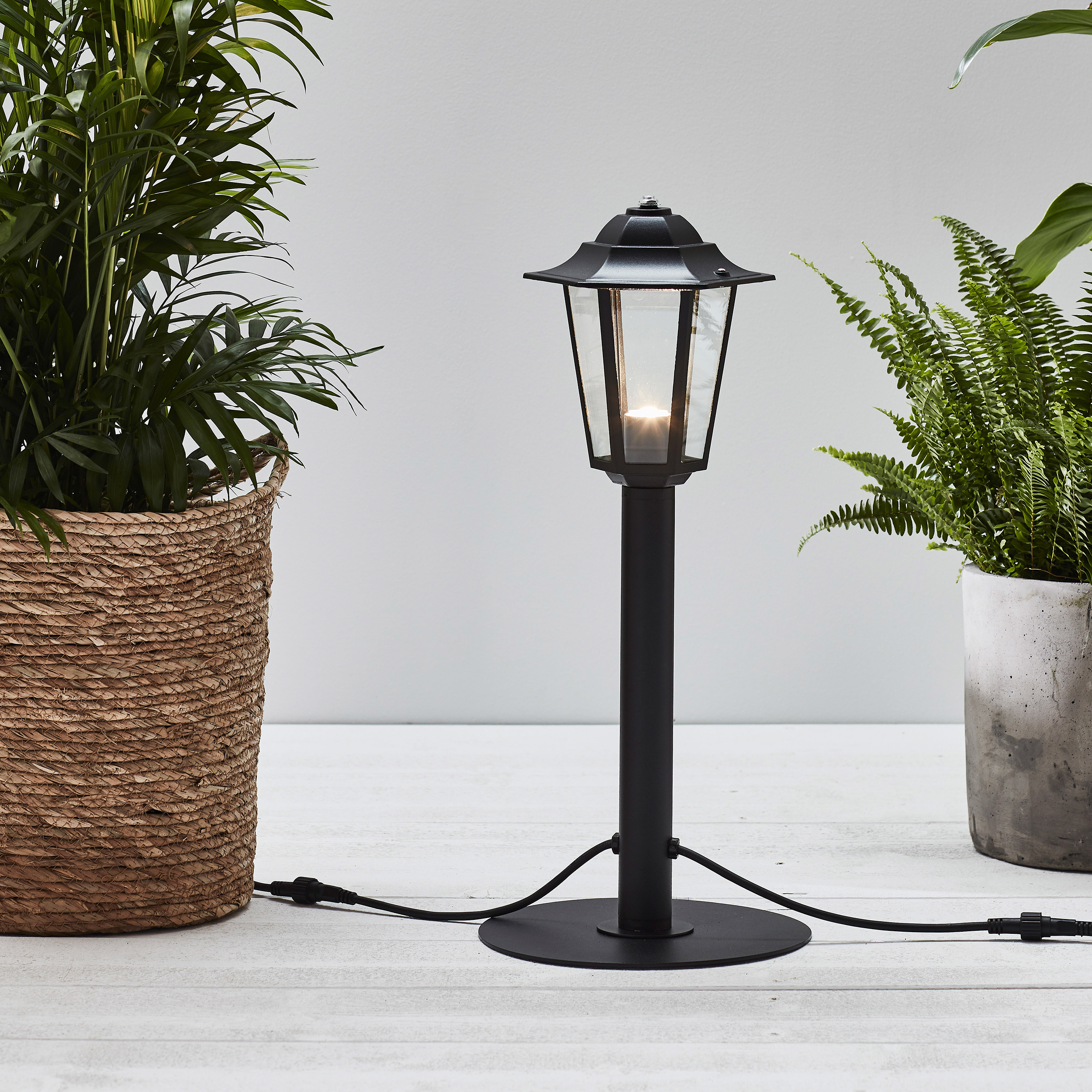 Lykta Markslöjd Garden 24 Svart LED Utebelysning i Metall