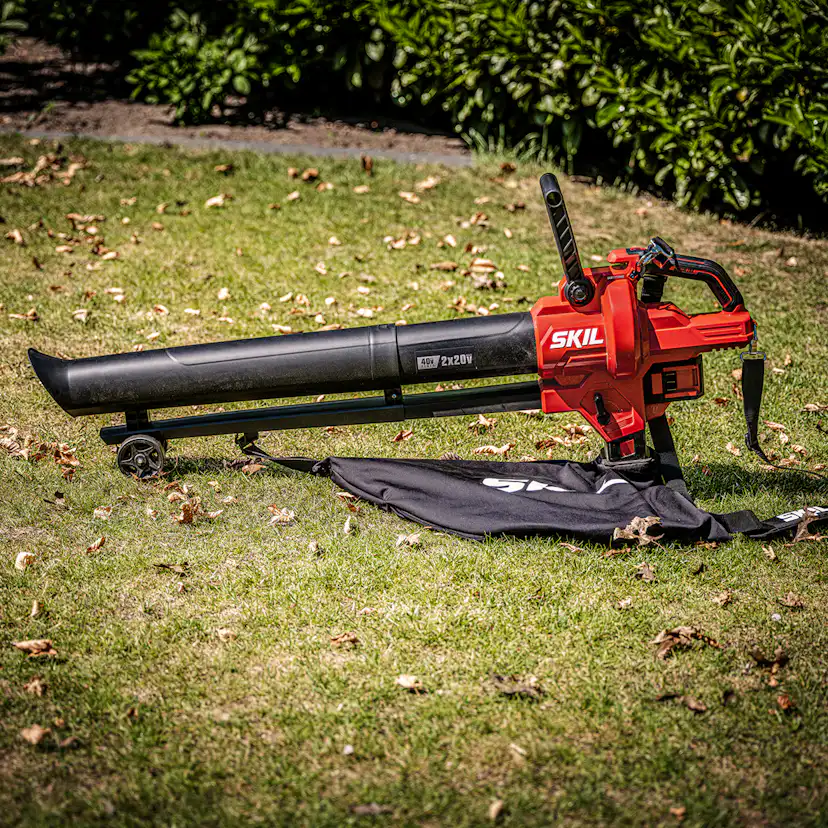 Lövblås/-Sug SKIL 0350 CA Kolborstfri Batteridriven