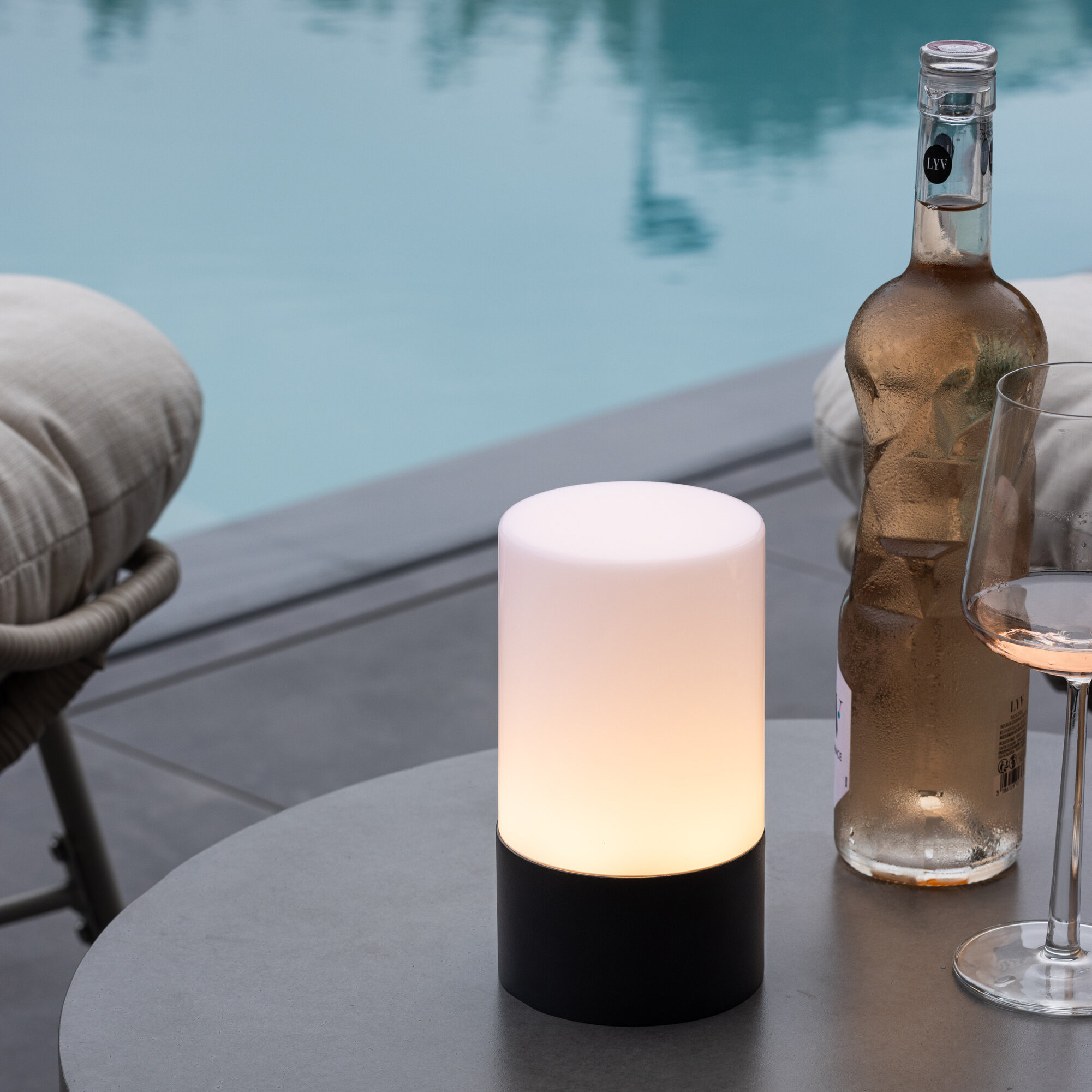 Bordslampa Venture Home Tubu