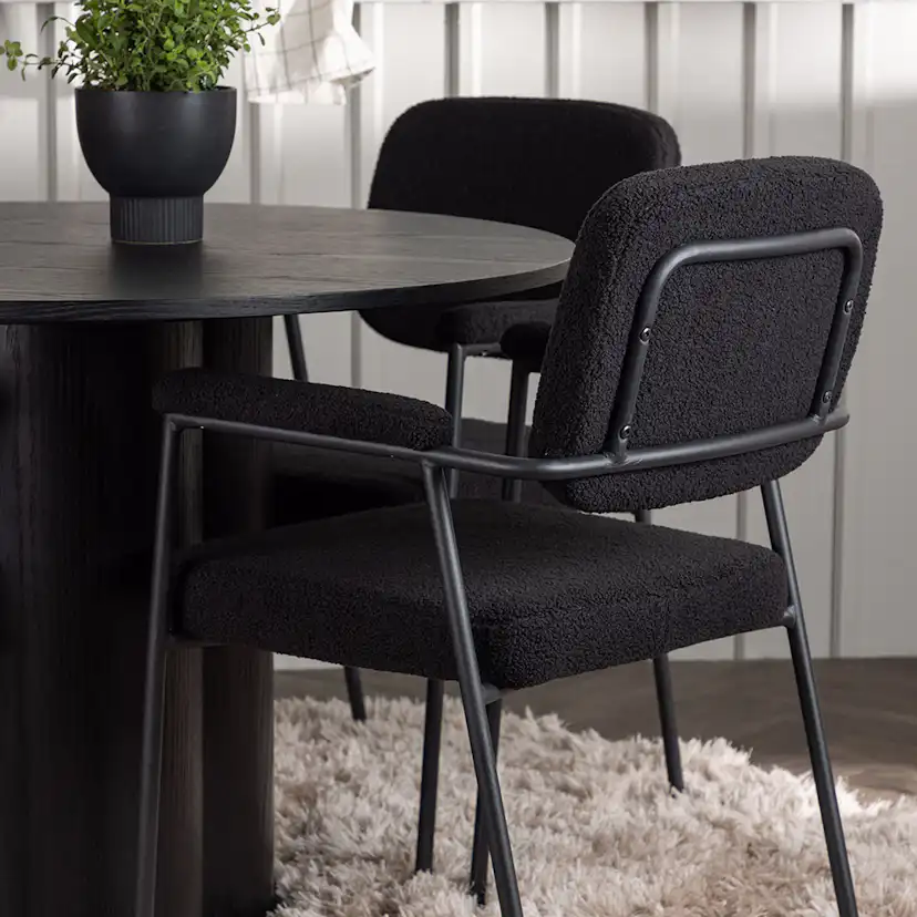 Matgrupp Venture Home Olivia Ø110 cm med 4 st Yesterday stolar