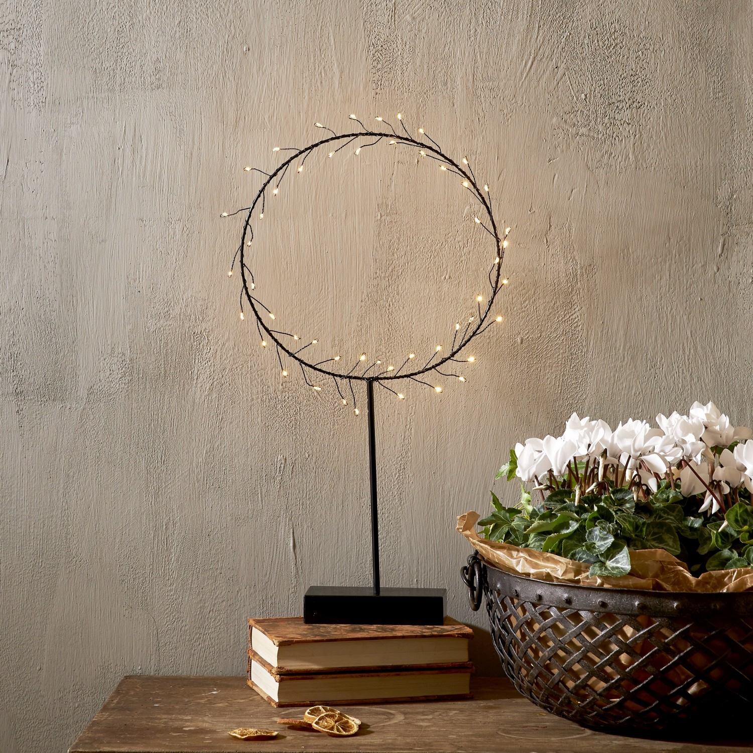 Krans Star Trading Nike på fot BO