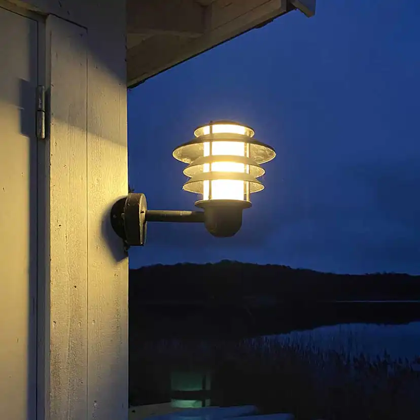 VÄGGARM ALEFORS 75W SVART/BLÄS Svart/Blästrad