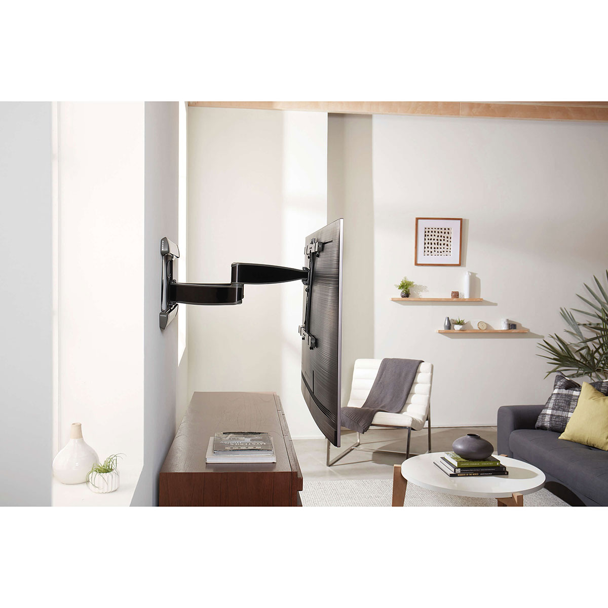 TV-fäste SANUS Full Motion för 42-90""