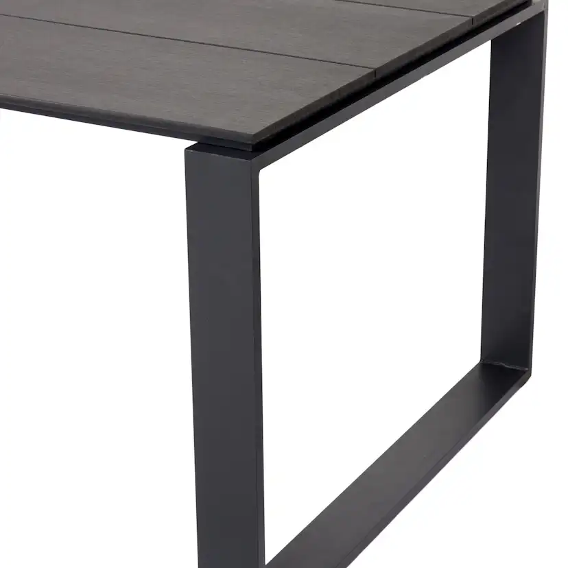 Utebord Outfit Martinus 210