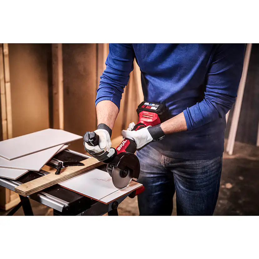 Vinkelslip SKIL 3922 AA Batteridriven Kolborstfri