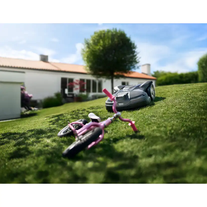 Robotgräsklippare Husqvarna Automower 450X Nera med Slinglös Teknik