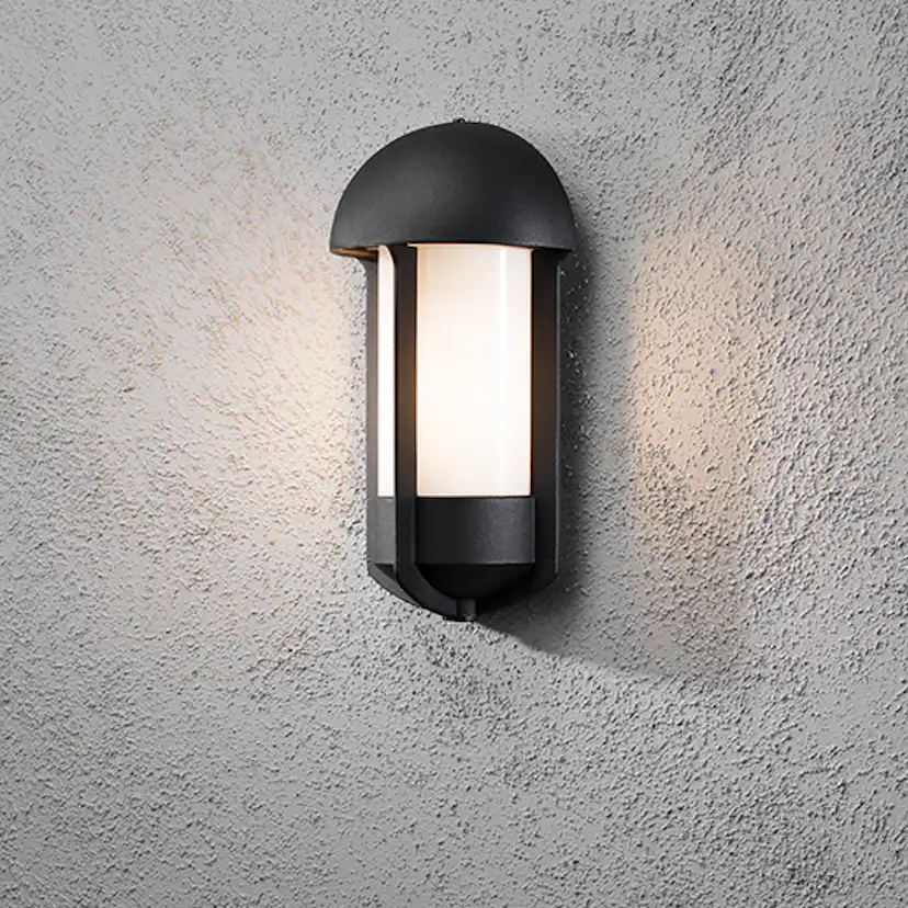 Vägglampa Gnosjö Konstsmide Tyr E27