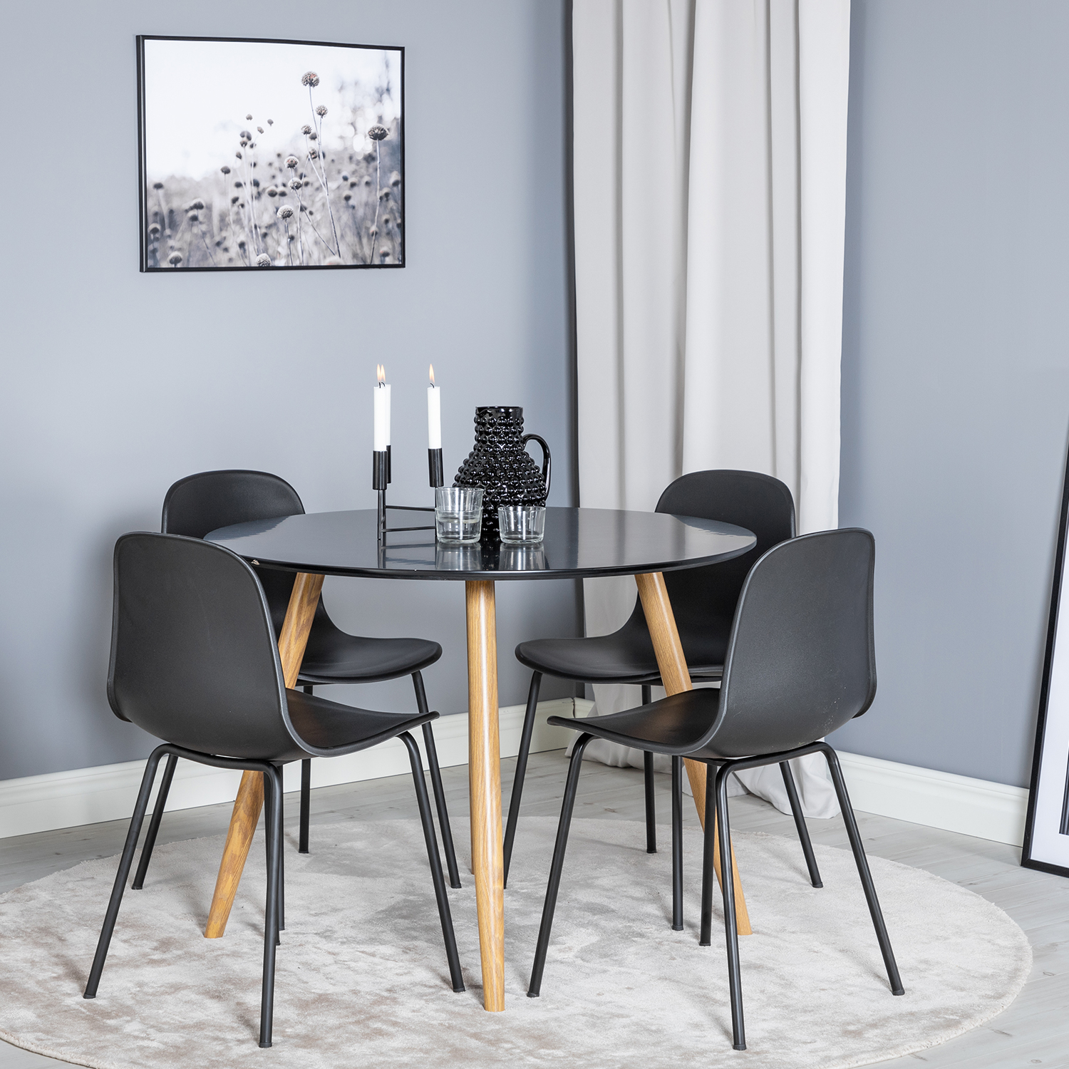 Matgrupp Venture Home Plake med 4 Ardi Stolar Runt