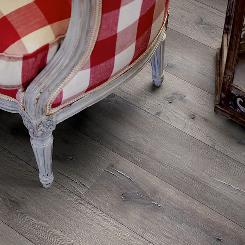 Laminatgolv Long Plank 4V RECLAIMED GREY OAK, PLANK Living Expression