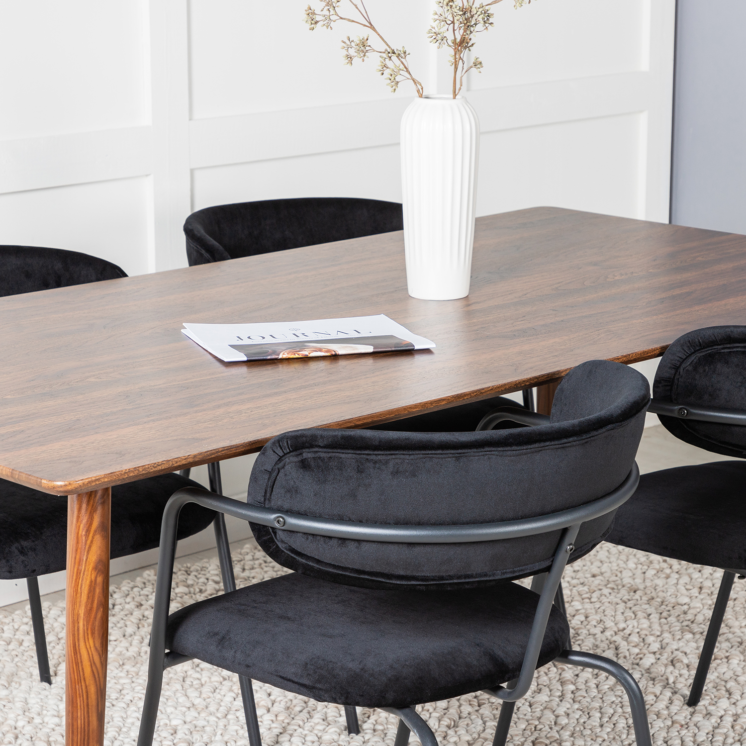 Matgrupp Venture Home Pobbie med 4 Aris Stolar Sammet