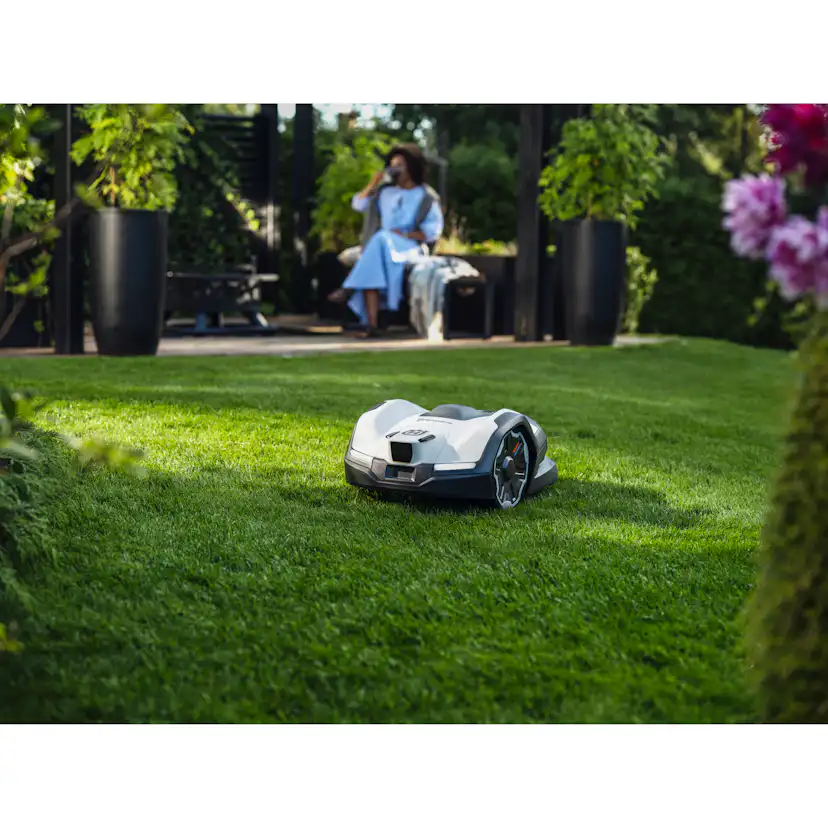 Robotgräsklippare Husqvarna Automower® 405VE NERA