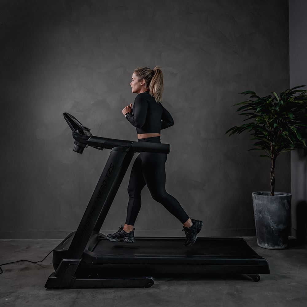 Löpband Master Fitness T25 - Virtuell Träning med Zwift Kompatibilitet
