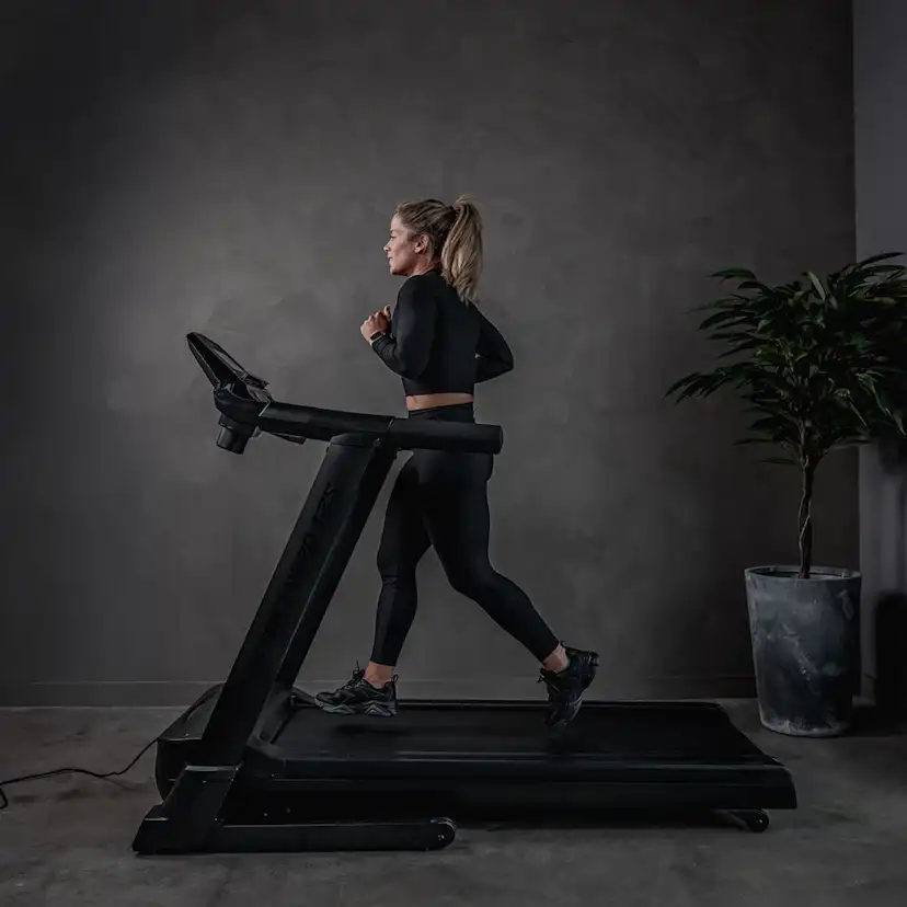 Löpband Master Fitness T25 - Virtuell Träning med Zwift Kompatibilitet