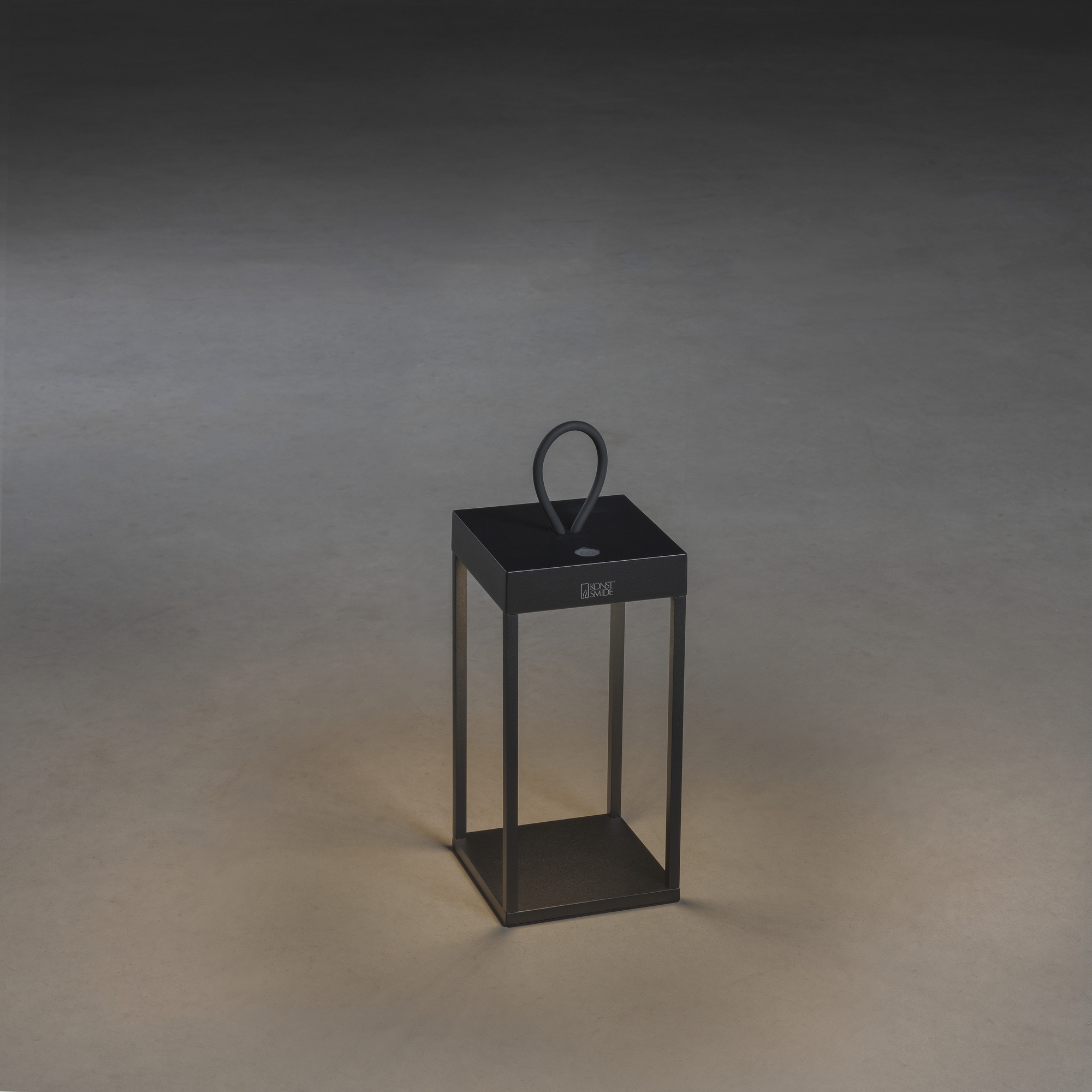 Lanterna Gnosjö Konstsmide Ravello USB
