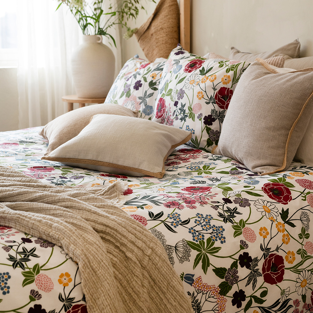 Påslakanset Borganäs of Sweden Midsommar