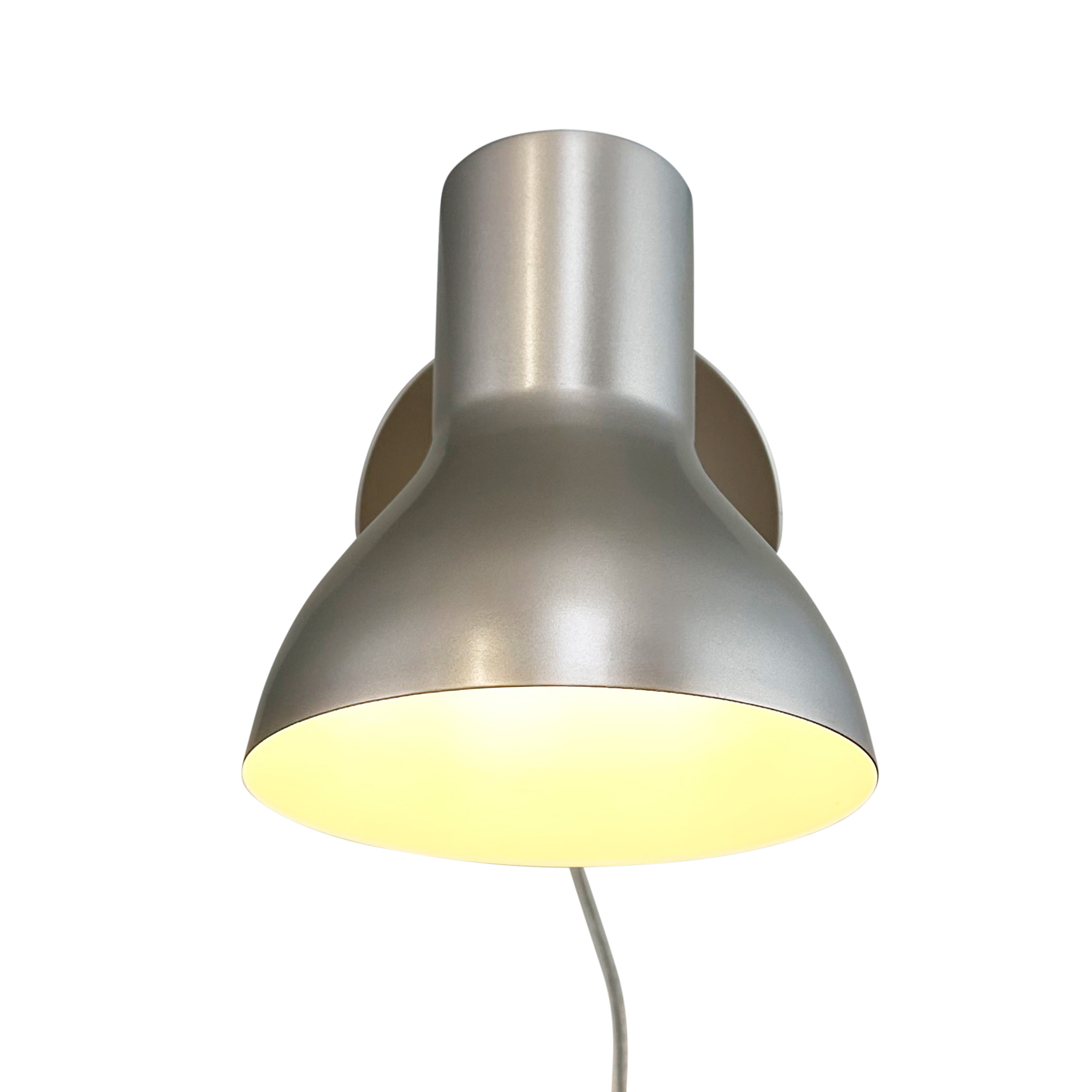 Vägglampa Dyberg Larsen Bob