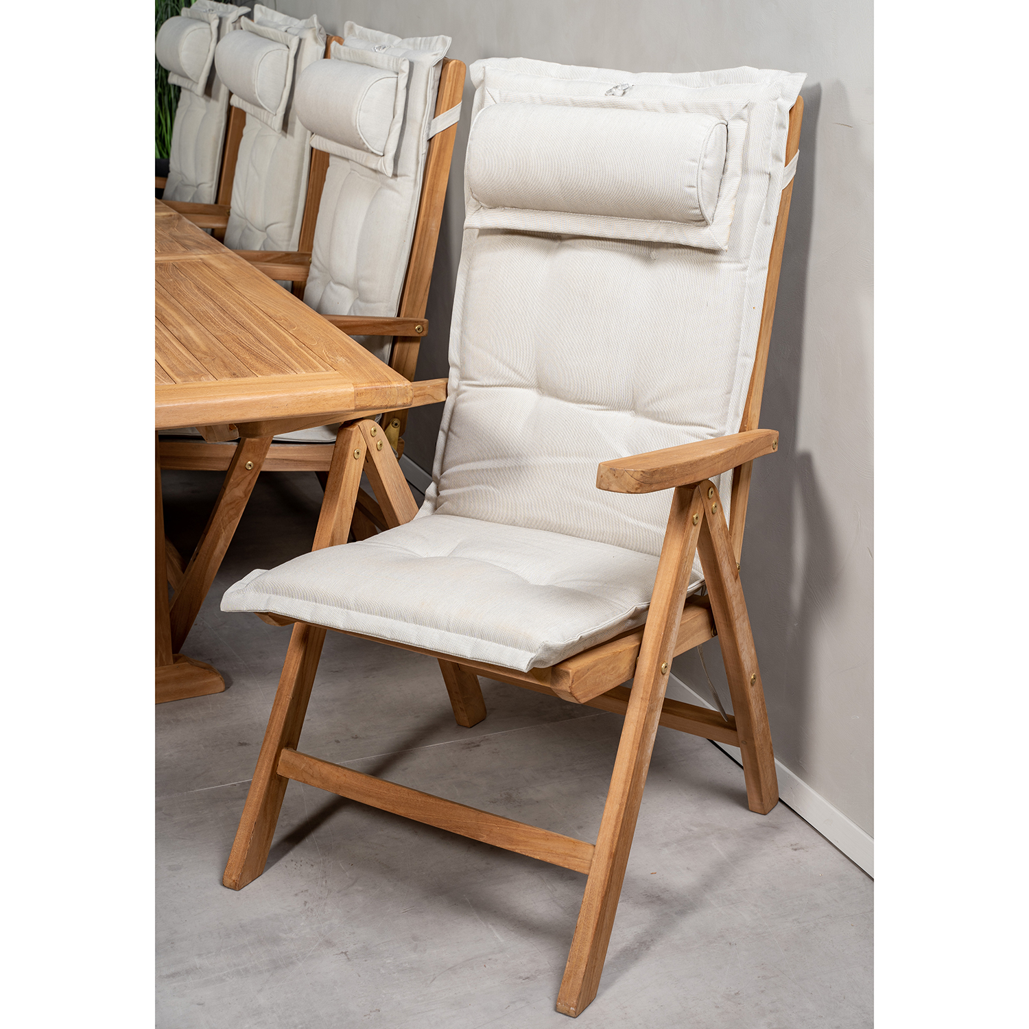 Matgrupp Venture Home Kenya 195-295x110 Teak med 8 Kenya Positionsfåtöljer