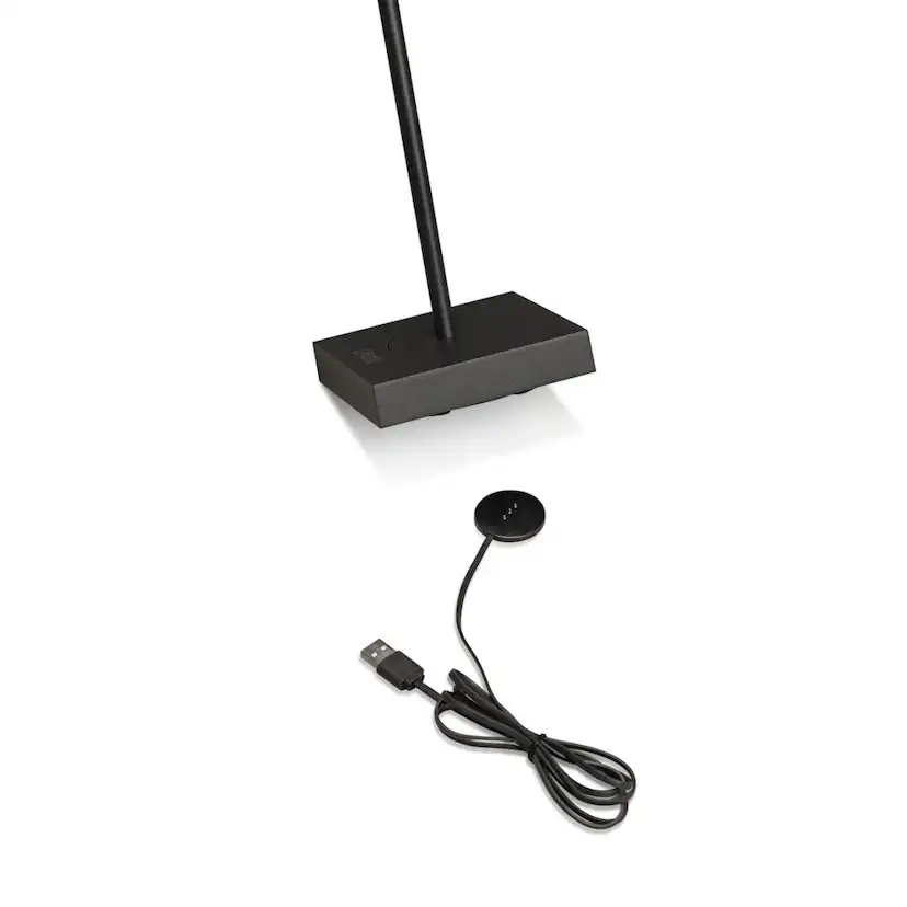 Scilla bordslampa svart USB Svart
