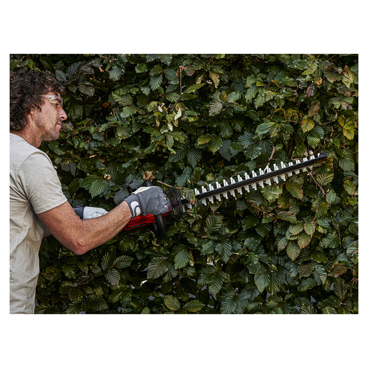 Häcksax SKIL 0440 AA Kolborstfri Batteridriven