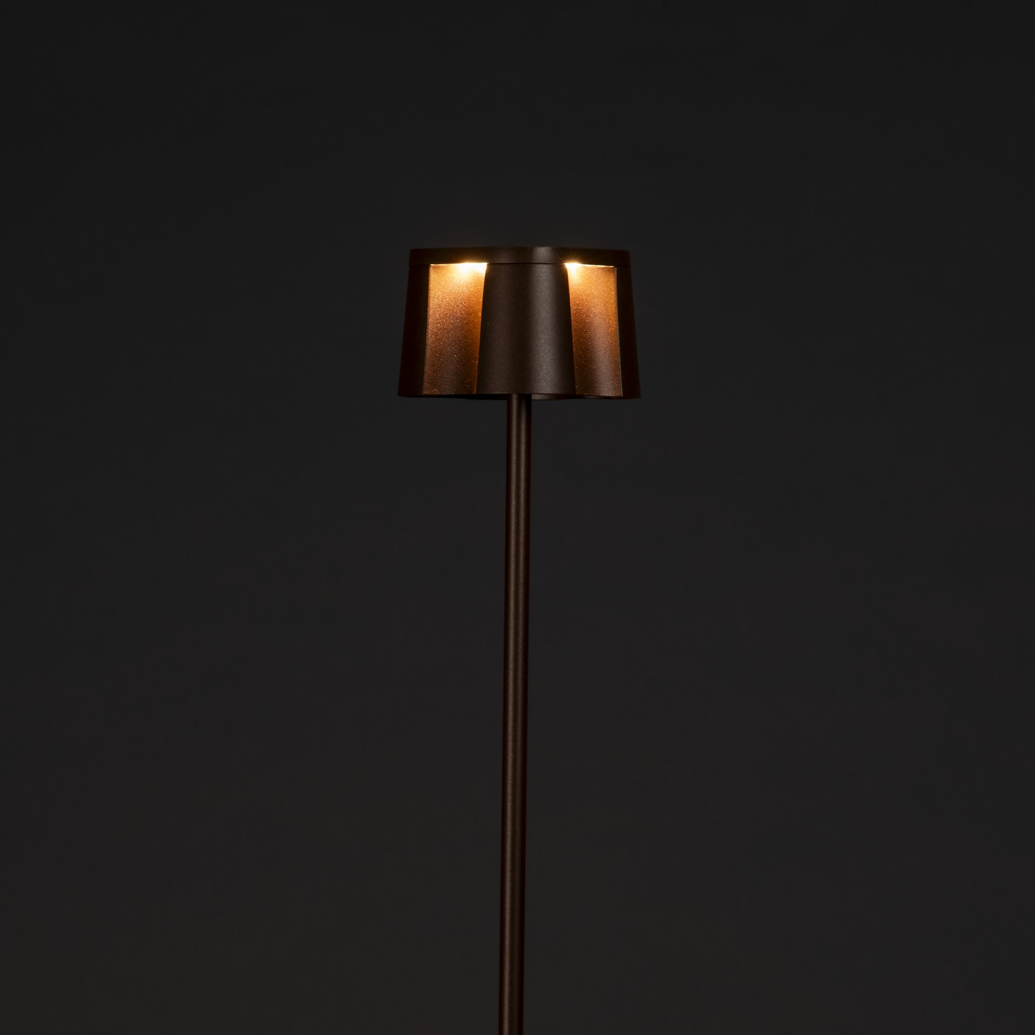 Golvlampa Gnosjö Konstsmide Nice USB