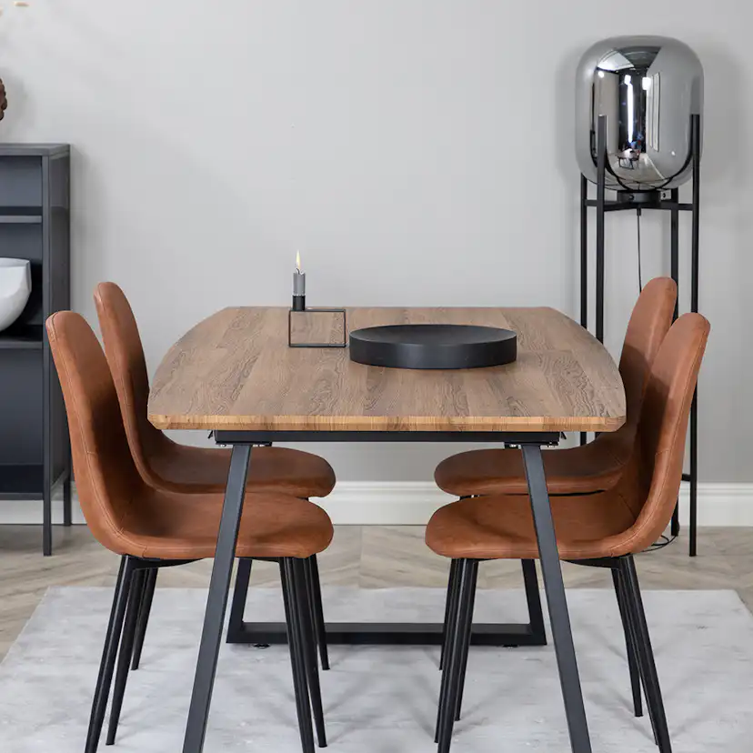 Matgrupp Venture Home Ina med 4 Pobbie Stolar Konstläder Brun