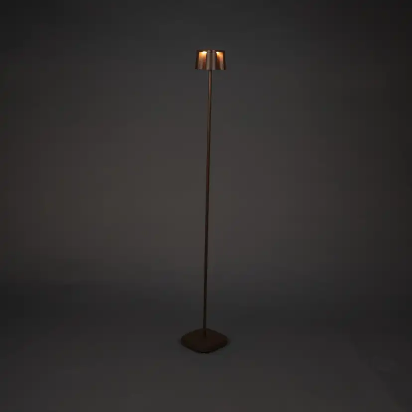 Golvlampa Gnosjö Konstsmide Nice USB