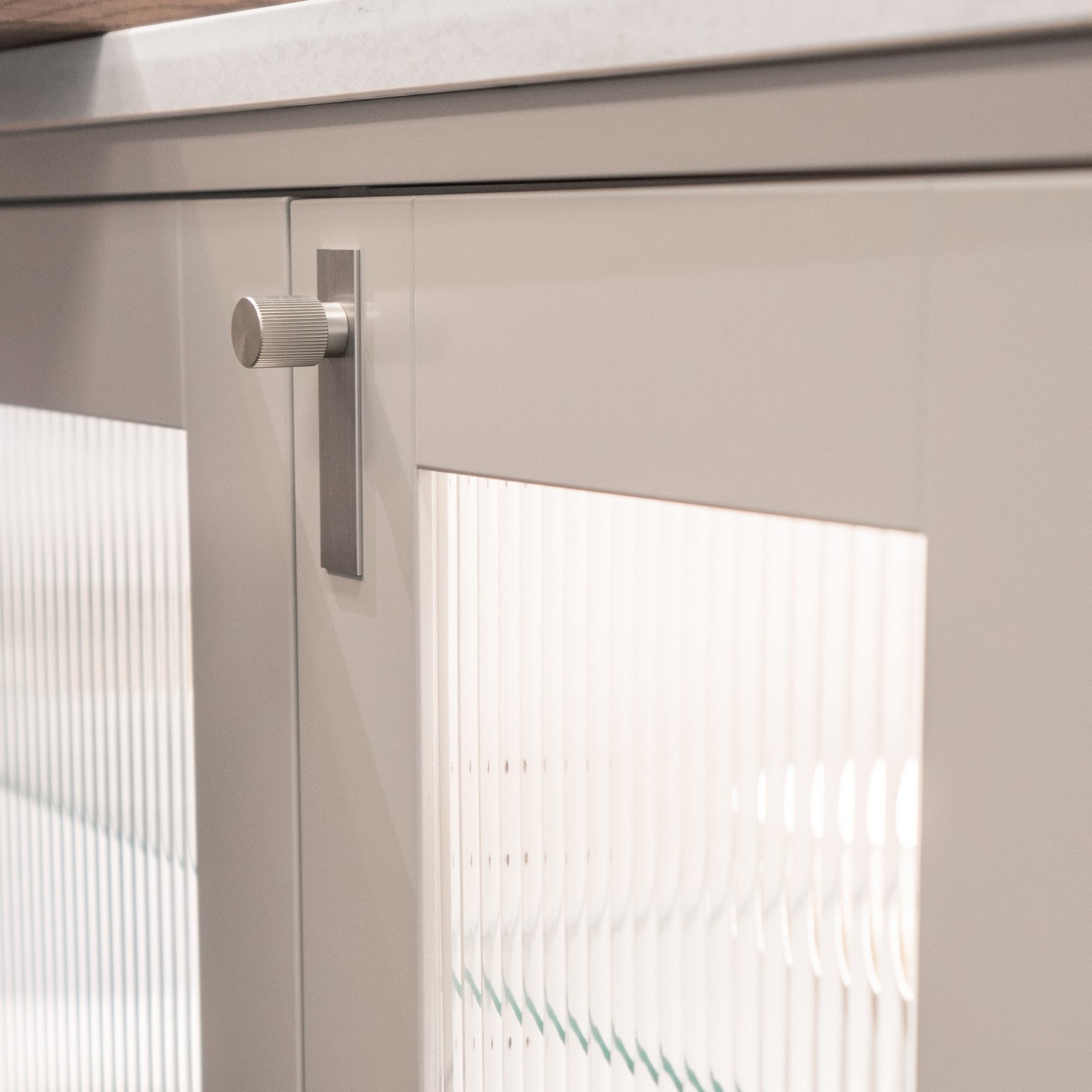 Knopp Beslag Design Arpa med Bricka Ø22 mm