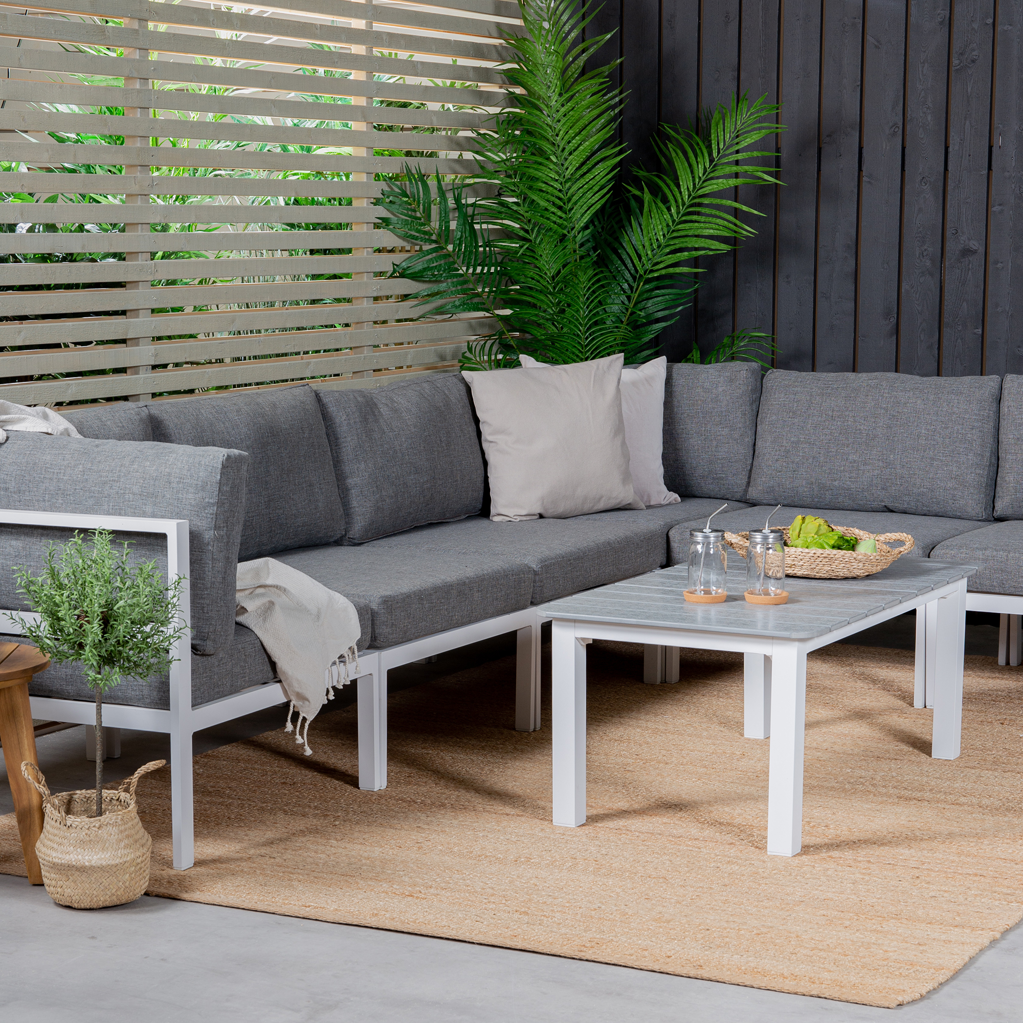 Loungegrupp Venture Home Copacabana med Pincy Soffbord 3+3 Utomhus