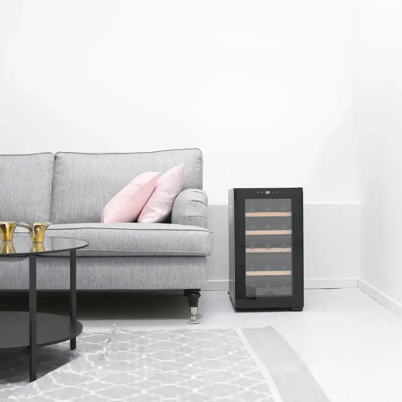 Vinkyl Cavin Northern Collection NC-15B Fristående Svart med Plats för 15 Flaskor