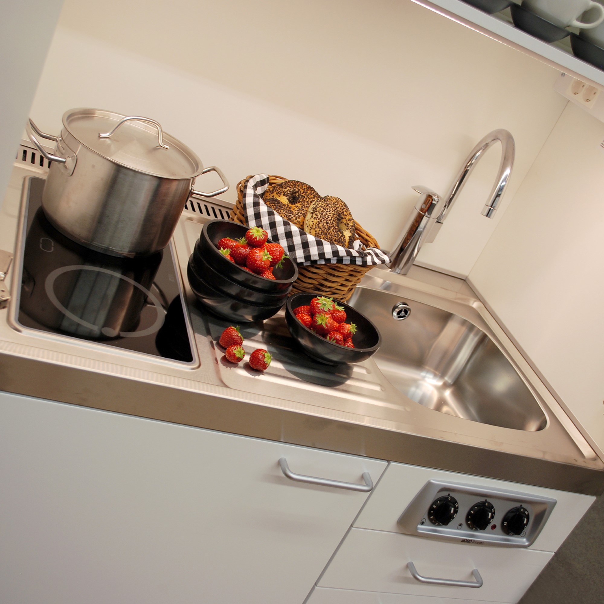 Överskåp Borö Trinette EC1000