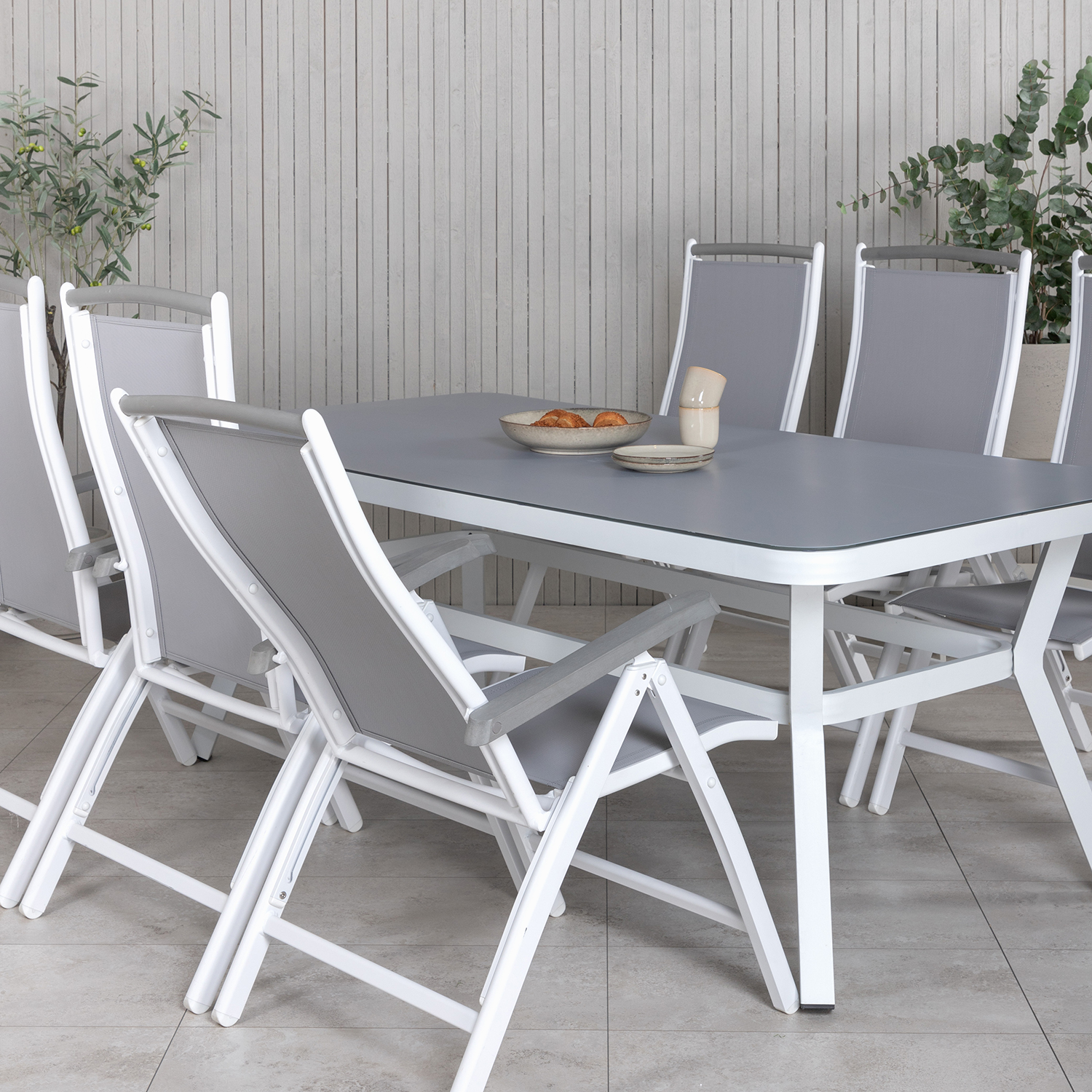 Matgrupp Venture Home Virya 160x90 cm med 6 Albany Matstolar