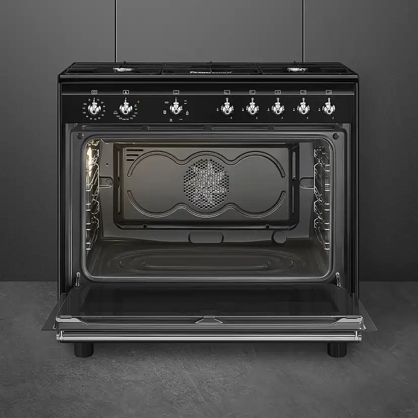 Gasspis Smeg CX91GMBL Concerto Svart Ergonomisk och Smart Design