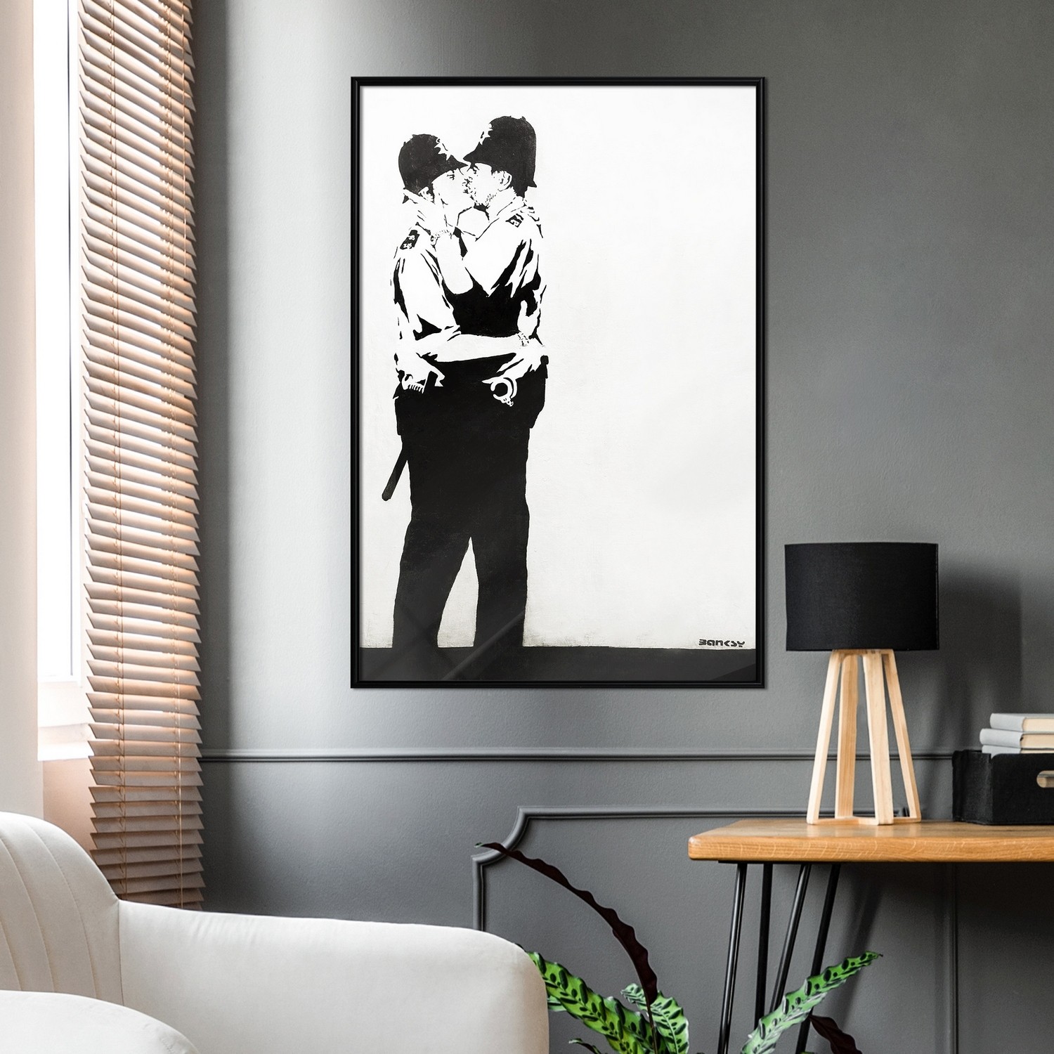 Affisch - Policemen Kissing [Poster] 30x45 Svart ram, 30x45 cm
