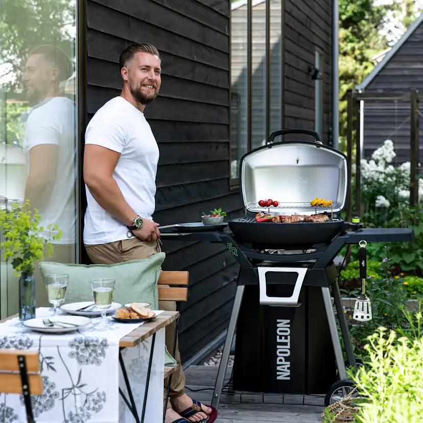 Gasolgrill Napoleon PRO285-X Bärbar Grill med 2 Brännare & Gjutjärnsgaller